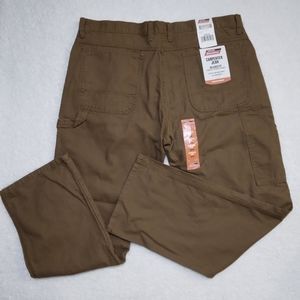 NWT- Dickies Men's Relaxed Fit Carpenter Jeans Size 38x30